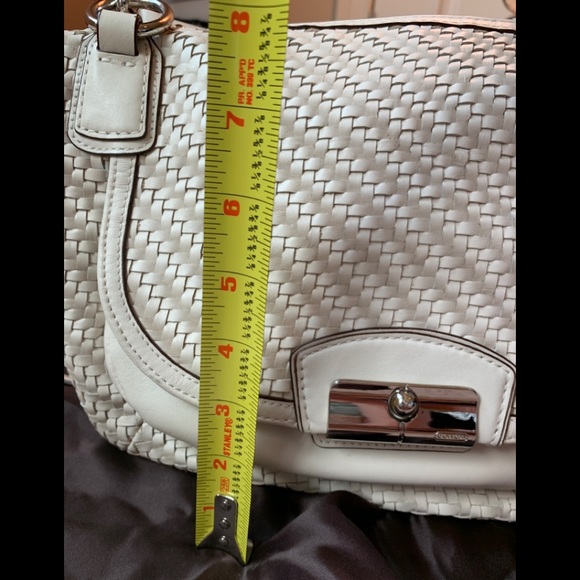 Coach KRI woven leather satchel. Silver/parchment. - Picture 4 of 9